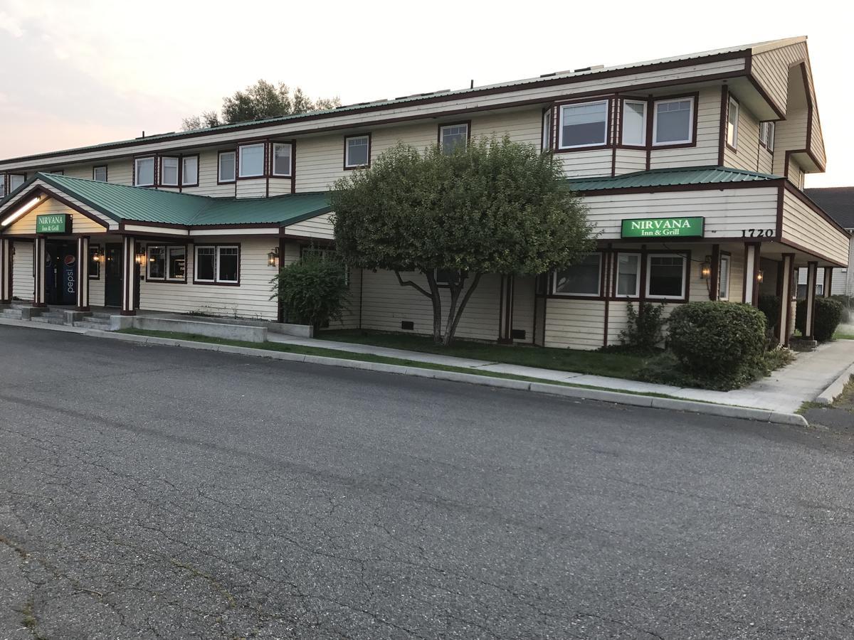 Nirvana Inn & Grill Ellensburg Exterior foto